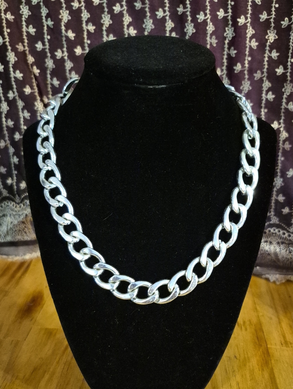 Bold Silver Chain Link Necklace - Women Jewelry